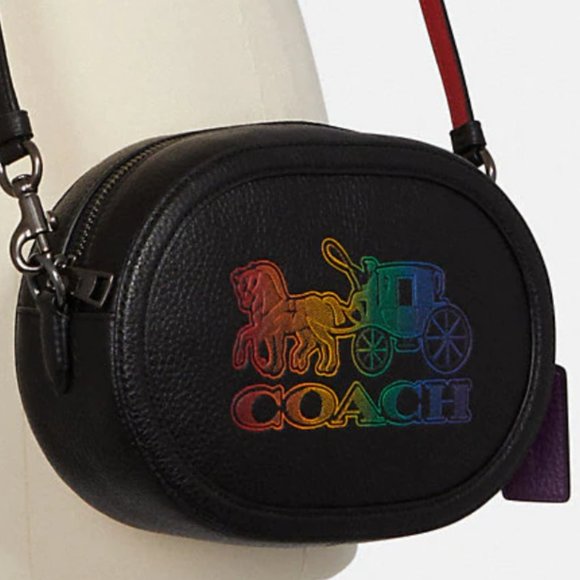 COACH Camera Bag With Horse And Carriage - Picture 3 of 11